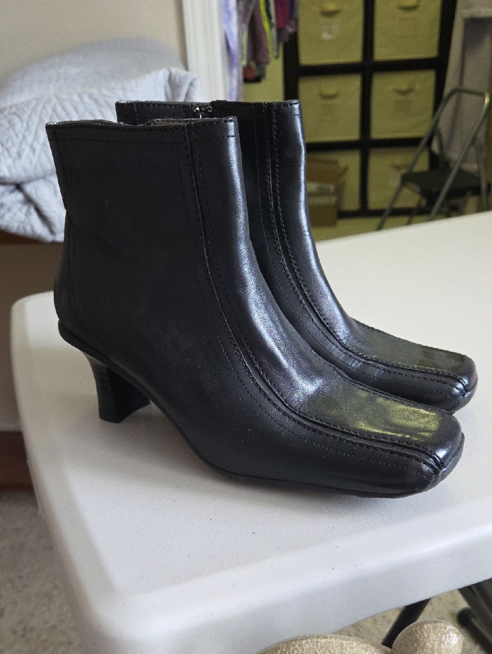 Kenneth Cole Black Leather Square-Toe Ankle Boots